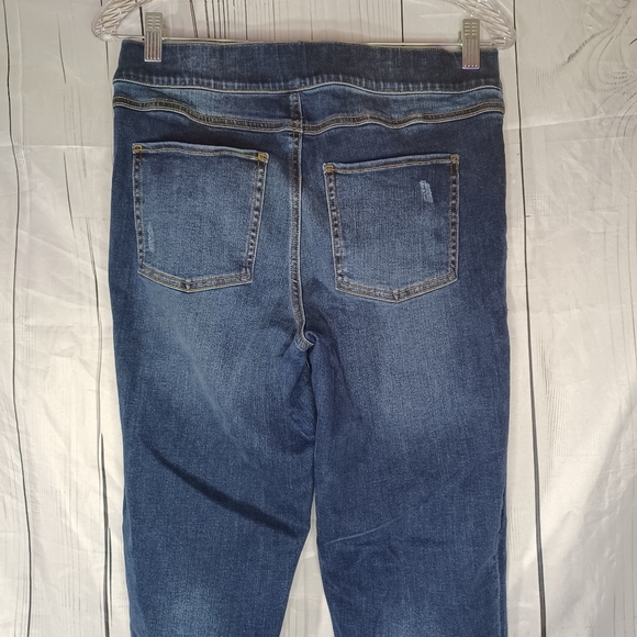 SPANX Distressed Ankle Skinny Jeans, Medium Wash Distressed Large Style 20203R - Picture 8 of 13